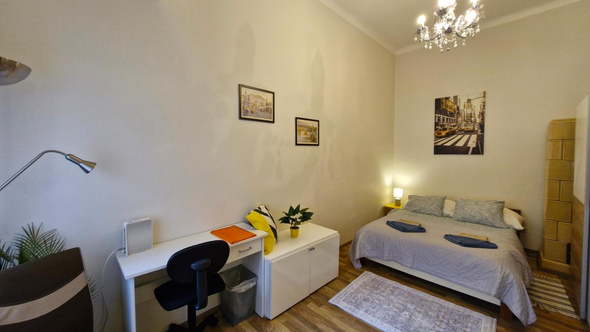 Center Royalty Apartment — Photos 3